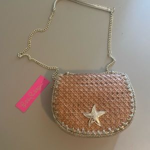 Brand new Lilly Pulitzer crossbody - perfect beach vacation bag!